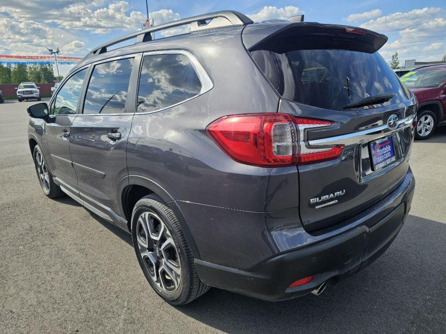 2024 GRAY SUBARU ASCENT LIMITED (4S4WMARD5R3) with an 2.4L engine, Continuously Variable transmission, located at 2525 S. Cushman, Fairbanks, AK, 99701, (907) 452-5707, 64.824036, -147.712311 - Photo#2