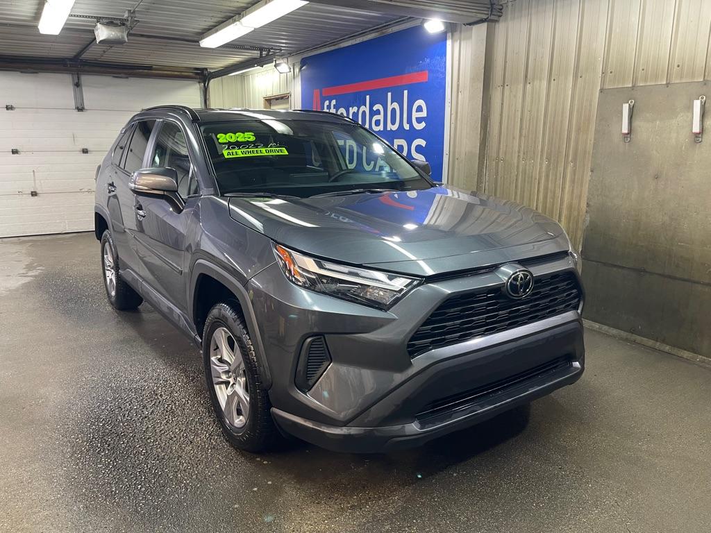 photo of 2025 TOYOTA RAV4 XLE