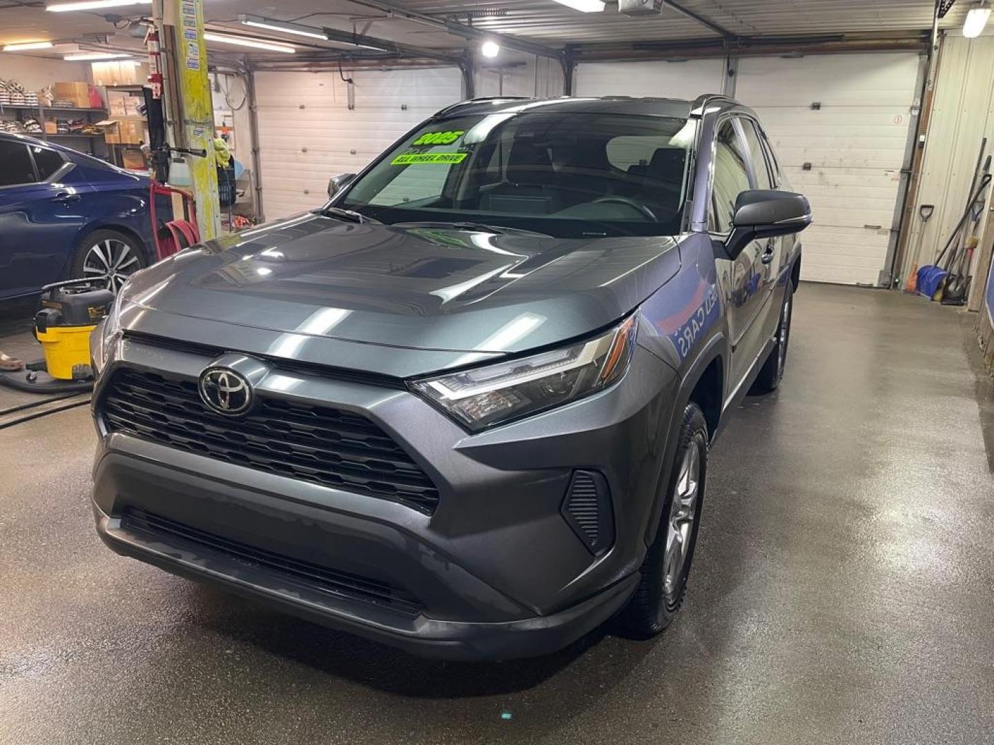 2025 GRAY TOYOTA RAV4 XLE (2T3P1RFV9SC) with an 2.5L engine, Automatic transmission, located at 2525 S. Cushman, Fairbanks, AK, 99701, (907) 452-5707, 64.824036, -147.712311 - Photo#1