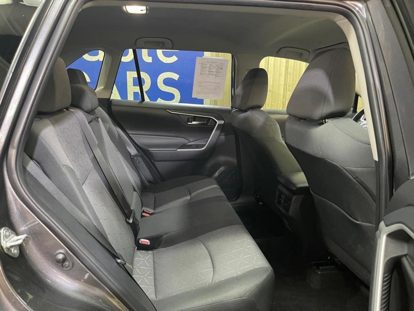 2025 GRAY TOYOTA RAV4 XLE (2T3P1RFV9SC) with an 2.5L engine, Automatic transmission, located at 2525 S. Cushman, Fairbanks, AK, 99701, (907) 452-5707, 64.824036, -147.712311 - Photo#4