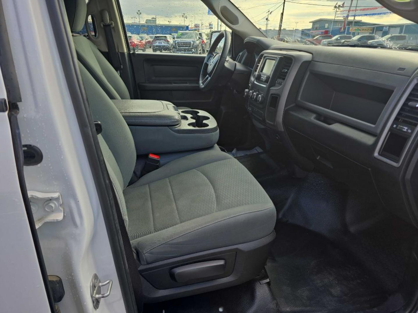 2018 WHITE RAM 1500 ST (1C6RR7KG6JS) with an 3.6L engine, Automatic transmission, located at 2525 S. Cushman, Fairbanks, AK, 99701, (907) 452-5707, 64.824036, -147.712311- Photo#3