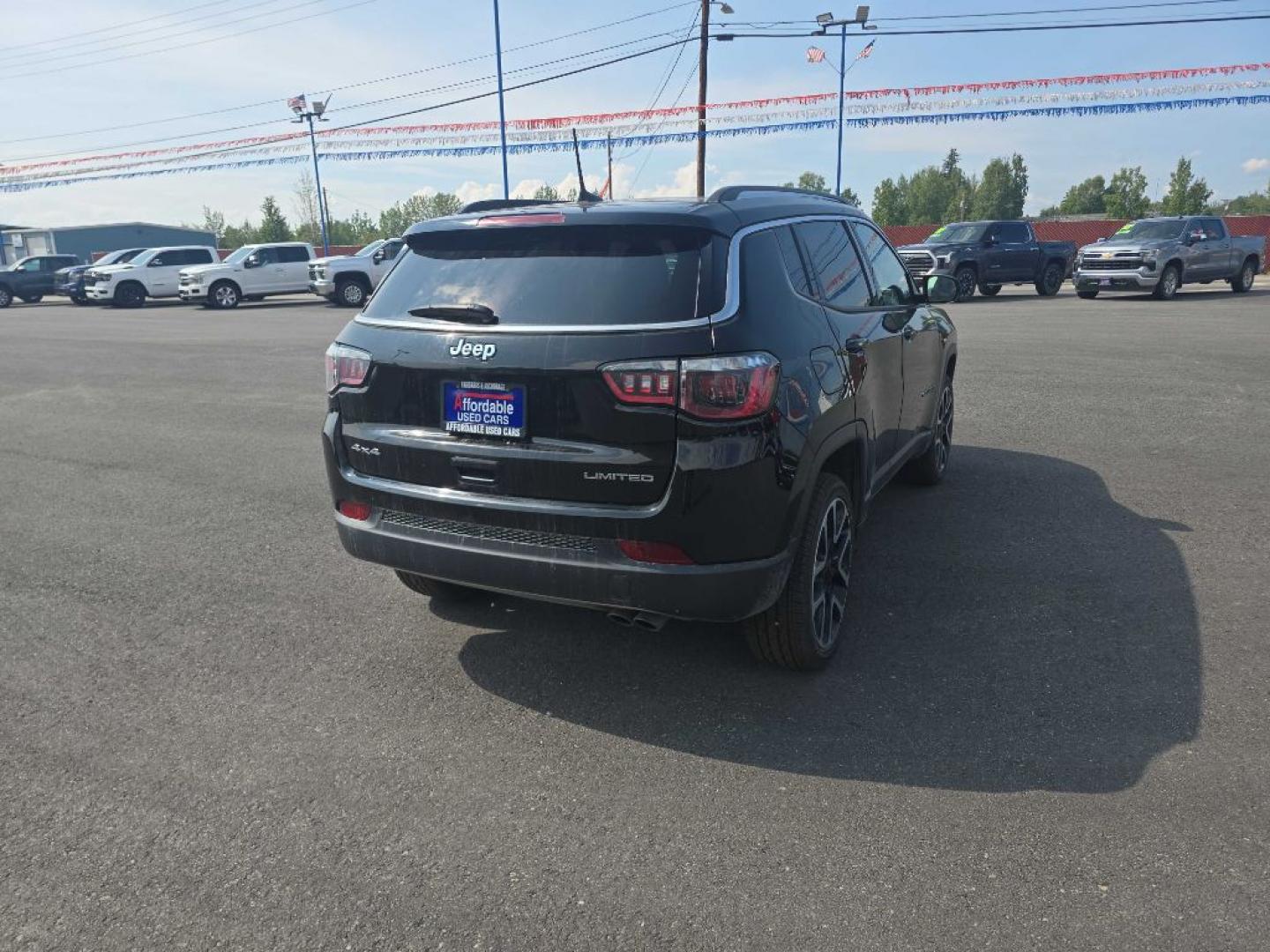 2018 BLACK JEEP COMPASS LIMITED LIMITED (3C4NJDCB4JT) with an 2.4L engine, Automatic transmission, located at 2525 S. Cushman, Fairbanks, AK, 99701, (907) 452-5707, 64.824036, -147.712311- Photo#1