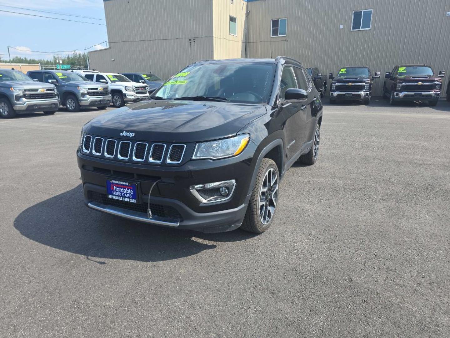 2018 BLACK JEEP COMPASS LIMITED LIMITED (3C4NJDCB4JT) with an 2.4L engine, Automatic transmission, located at 2525 S. Cushman, Fairbanks, AK, 99701, (907) 452-5707, 64.824036, -147.712311- Photo#4