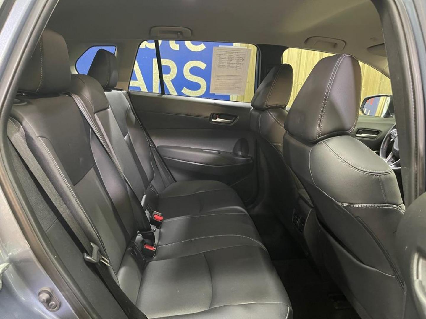 2023 SILVER TOYOTA COROLLA CROSS XLE (7MUEAABG6PV) with an 2.0L engine, Continuously Variable transmission, located at 2525 S. Cushman, Fairbanks, AK, 99701, (907) 452-5707, 64.824036, -147.712311- Photo#4