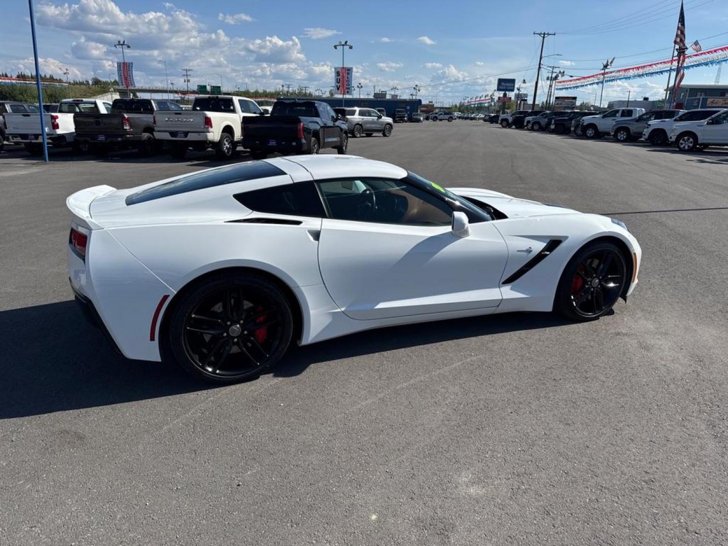 2014 WHITE CHEVROLET CORVETE 3LT STINGRAY Z51 3LT (1G1YM2D74E5) with an 6.2L engine, Automatic transmission, located at 2525 S. Cushman, Fairbanks, AK, 99701, (907) 452-5707, 64.824036, -147.712311 - Photo#1