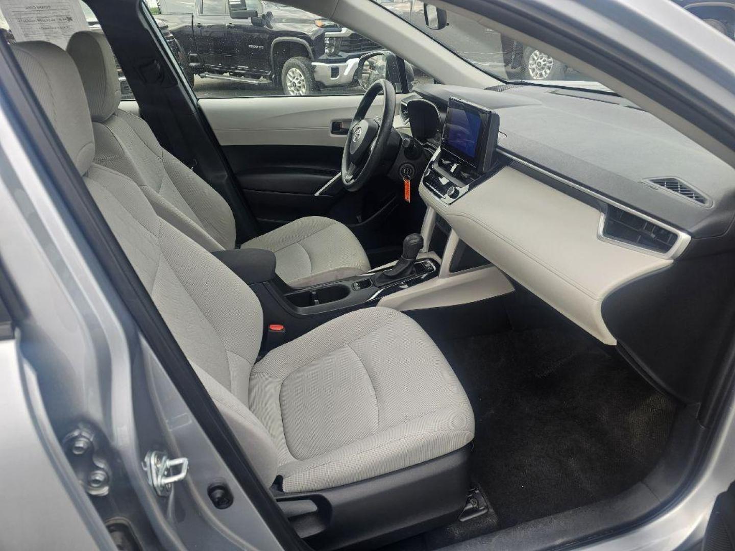 2023 SILVER TOYOTA COROLLA CROSS L (7MUAAABG8PV) with an 2.0L engine, Continuously Variable transmission, located at 2525 S. Cushman, Fairbanks, AK, 99701, (907) 452-5707, 64.824036, -147.712311- Photo#1