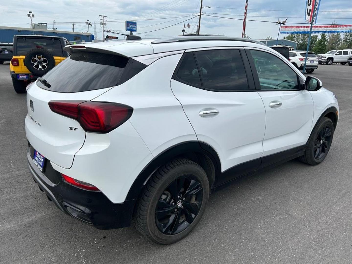 2024 WHITE BUICK ENCORE GX SPORT TOURING (KL4AMESL4RB) with an 1.3L engine, Automatic transmission, located at 2525 S. Cushman, Fairbanks, AK, 99701, (907) 452-5707, 64.824036, -147.712311 - Photo#2