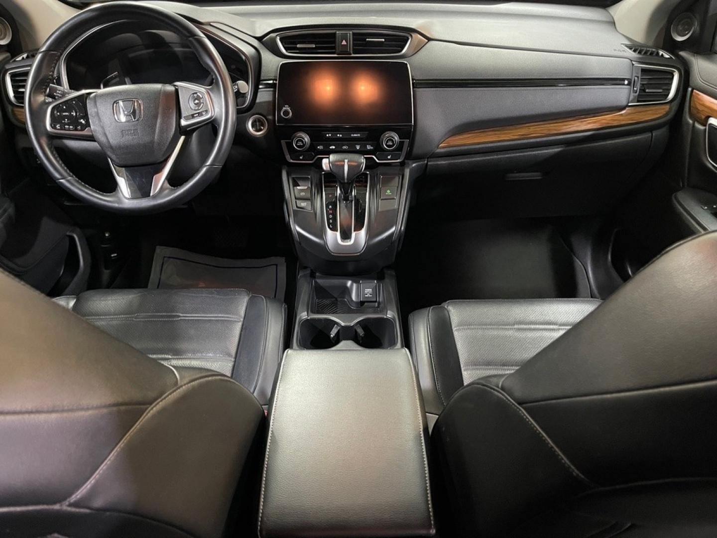 2017 BLACK HONDA CR-V TOURING (2HKRW2H94HH) with an 1.5L engine, Continuously Variable transmission, located at 2525 S. Cushman, Fairbanks, AK, 99701, (907) 452-5707, 64.824036, -147.712311- Photo#5