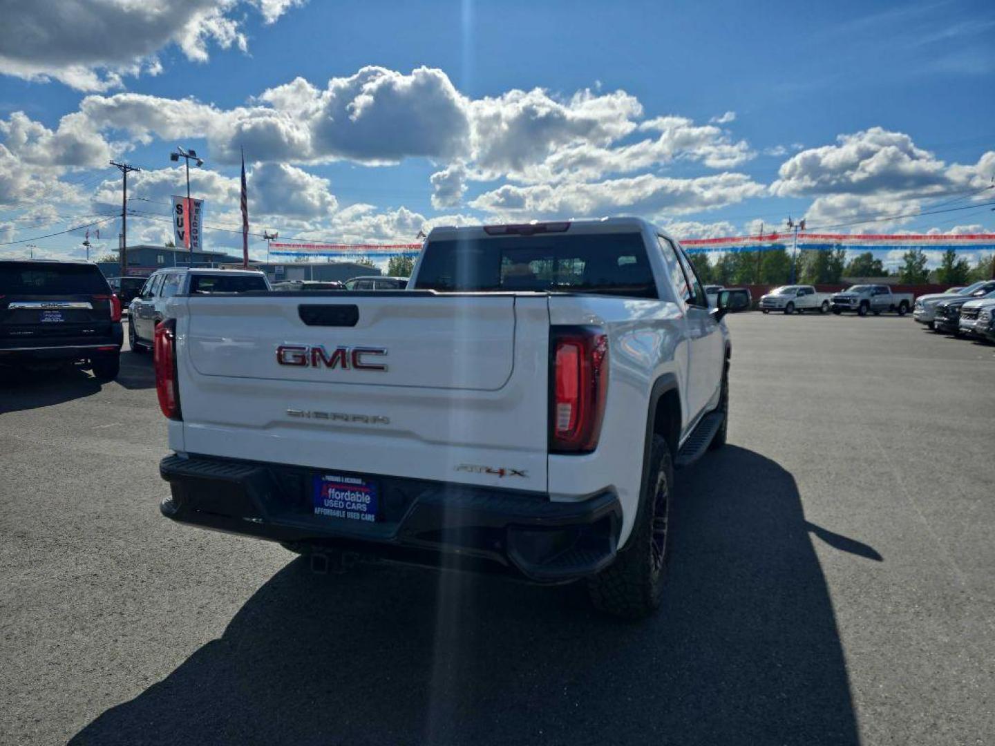 2024 WHITE GMC SIERRA AT4X 1500 AT4X (3GTUUFE87RG) with an 3.0L engine, Automatic transmission, located at 2525 S. Cushman, Fairbanks, AK, 99701, (907) 452-5707, 64.824036, -147.712311 - Photo#2