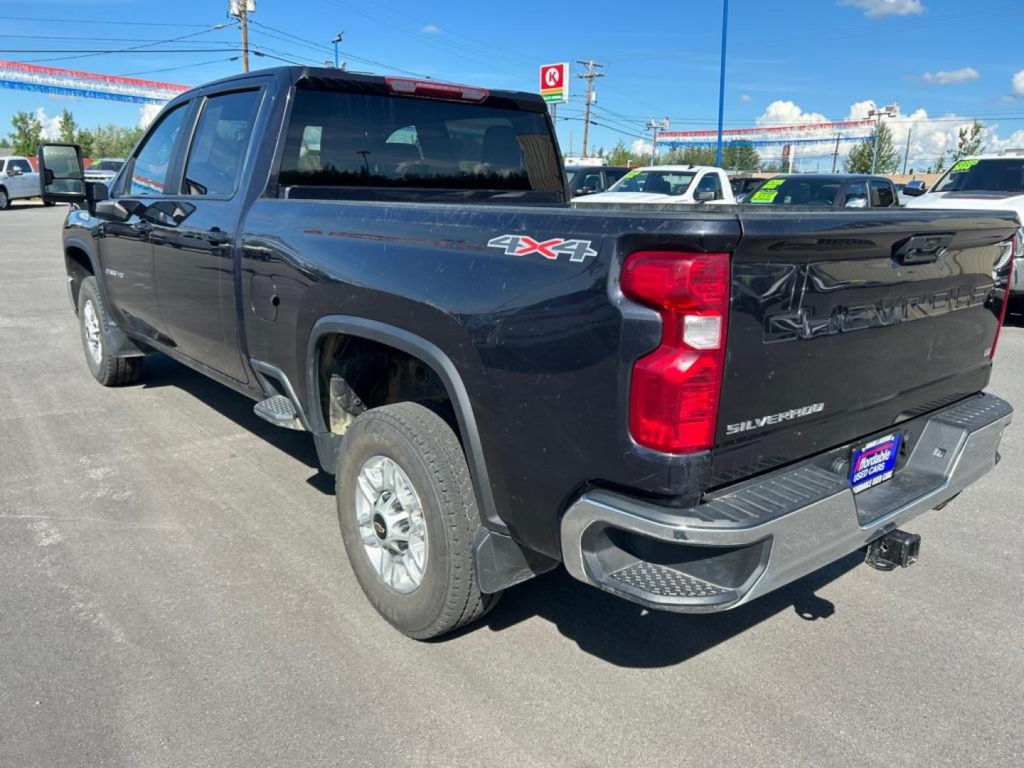 2024 GRAY CHEVROLET SILVERADO 2500 HEAVY DUTY LT (1GC4YNE70RF) with an 6.6L engine, Automatic transmission, located at 2525 S. Cushman, Fairbanks, AK, 99701, (907) 452-5707, 64.824036, -147.712311 - Photo#3