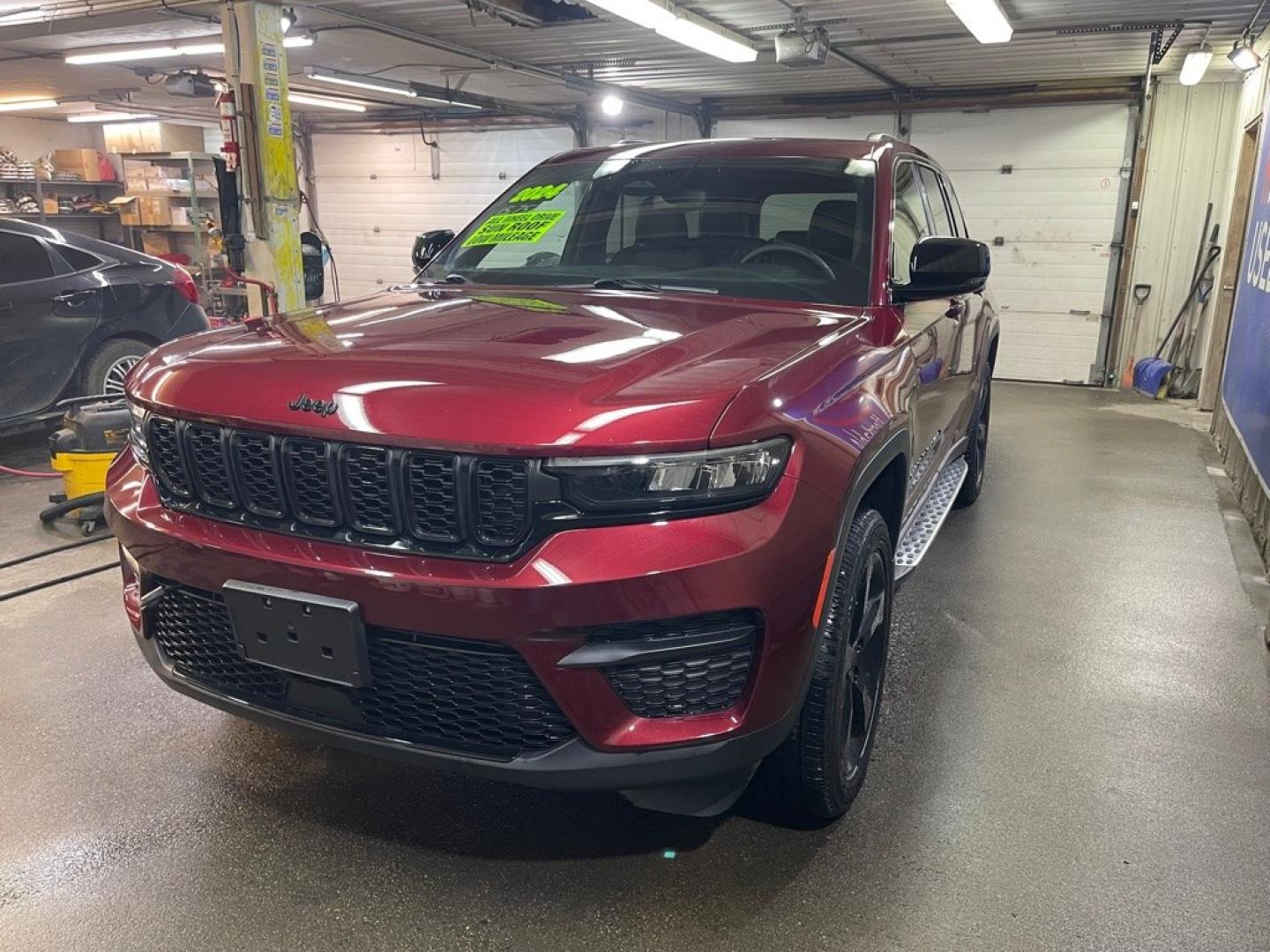 2023 MAROON JEEP GRAND CHEROKEE ALTITUDE (1C4RJHAG0PC) with an 3.6L engine, Automatic transmission, located at 2525 S. Cushman, Fairbanks, AK, 99701, (907) 452-5707, 64.824036, -147.712311- Photo#1