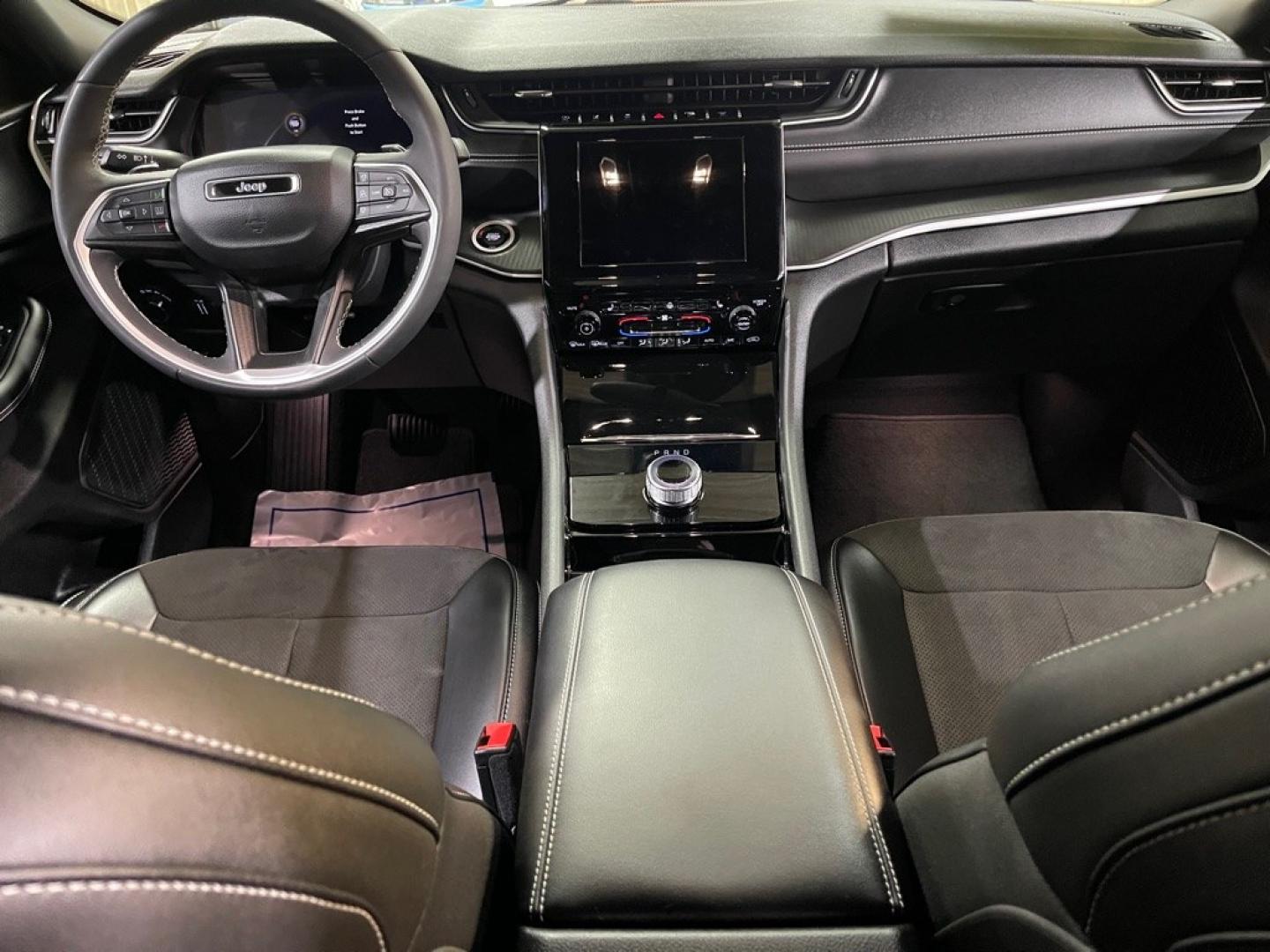 2023 MAROON JEEP GRAND CHEROKEE ALTITUDE (1C4RJHAG0PC) with an 3.6L engine, Automatic transmission, located at 2525 S. Cushman, Fairbanks, AK, 99701, (907) 452-5707, 64.824036, -147.712311- Photo#5
