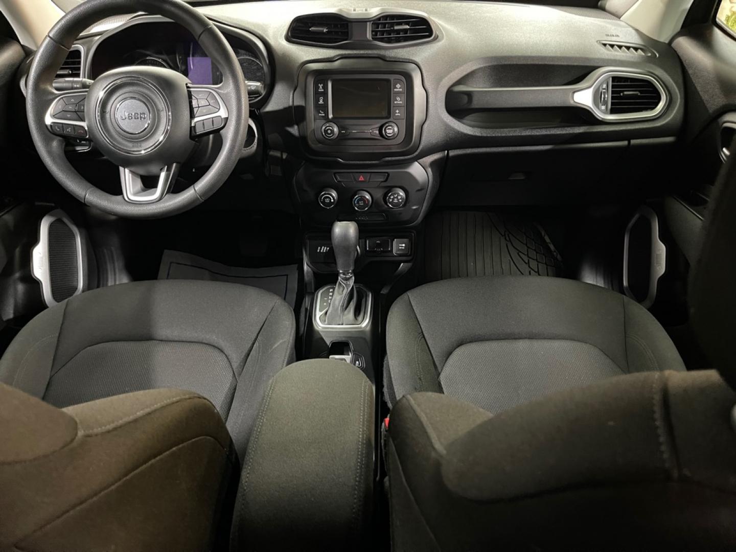 2018 GREY JEEP RENEGADE SPORT (ZACCJBAB7JP) with an 2.4L engine, Automatic transmission, located at 2525 S. Cushman, Fairbanks, AK, 99701, (907) 452-5707, 64.824036, -147.712311- Photo#5