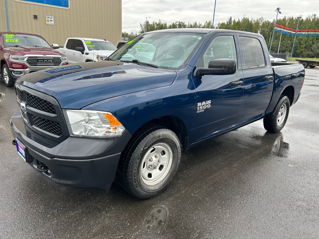 photo of 2019 RAM 1500 CLASSIC TRADESMAN