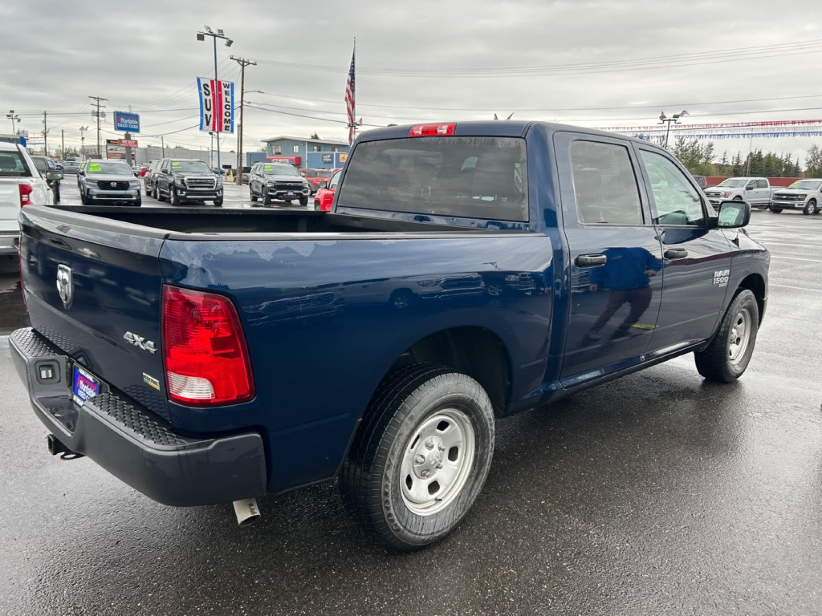 2019 BLUE RAM 1500 CLASSIC TRADESMAN (1C6RR7KGXKS) with an 3.6L engine, Automatic transmission, located at 2525 S. Cushman, Fairbanks, AK, 99701, (907) 452-5707, 64.824036, -147.712311 - Photo#2