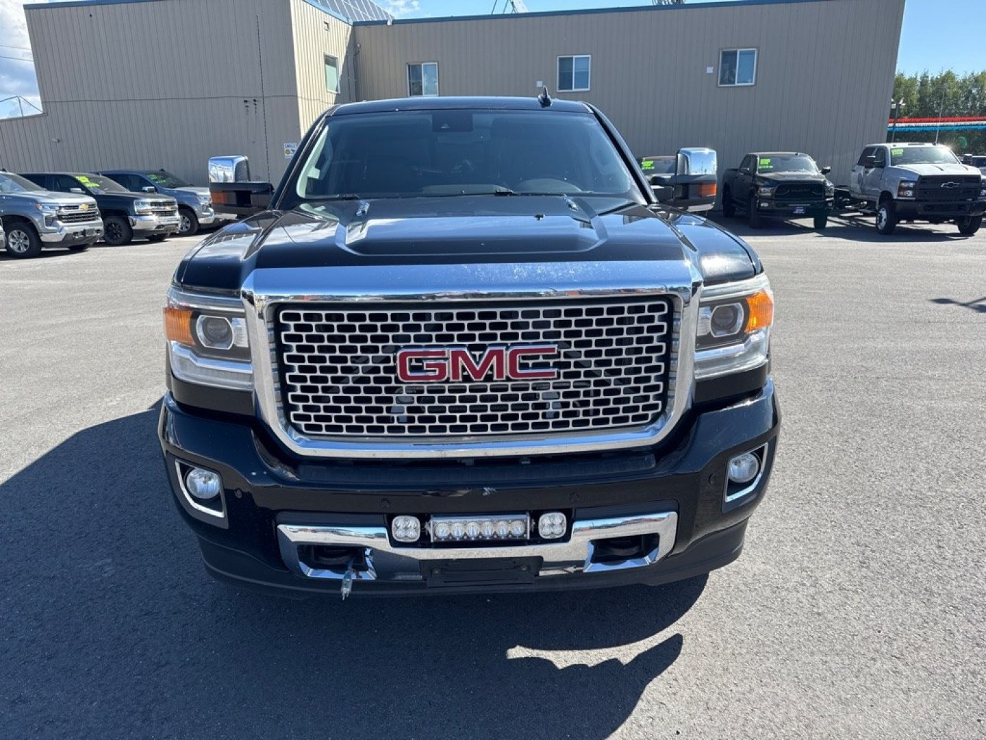2015 BLACK GMC SIERRA DENALI 2500 DENALI (1GT120E89FF) with an 6.6L engine, Automatic transmission, located at 2525 S. Cushman, Fairbanks, AK, 99701, (907) 452-5707, 64.824036, -147.712311- Photo#1