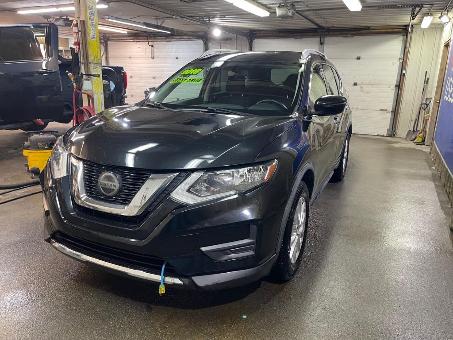 2018 BLACK NISSAN ROGUE S (JN8AT2MT5JW) with an 2.5L engine, Continuously Variable transmission, located at 2525 S. Cushman, Fairbanks, AK, 99701, (907) 452-5707, 64.824036, -147.712311- Photo#1