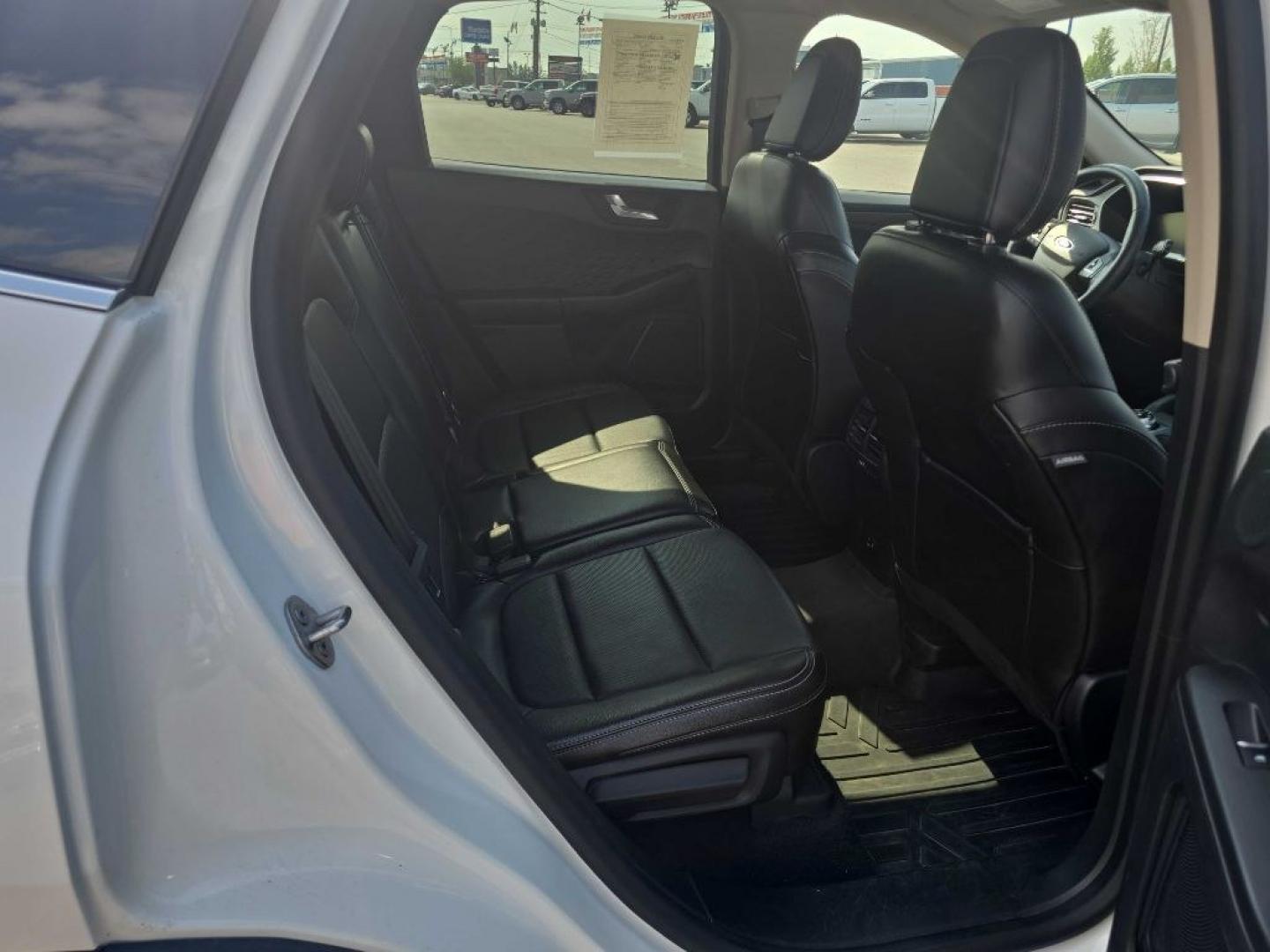 2020 WHITE FORD ESCAPE TITANIUM TITANIUM (1FMCU9J91LU) with an 2.0L engine, Automatic transmission, located at 2525 S. Cushman, Fairbanks, AK, 99701, (907) 452-5707, 64.824036, -147.712311- Photo#3