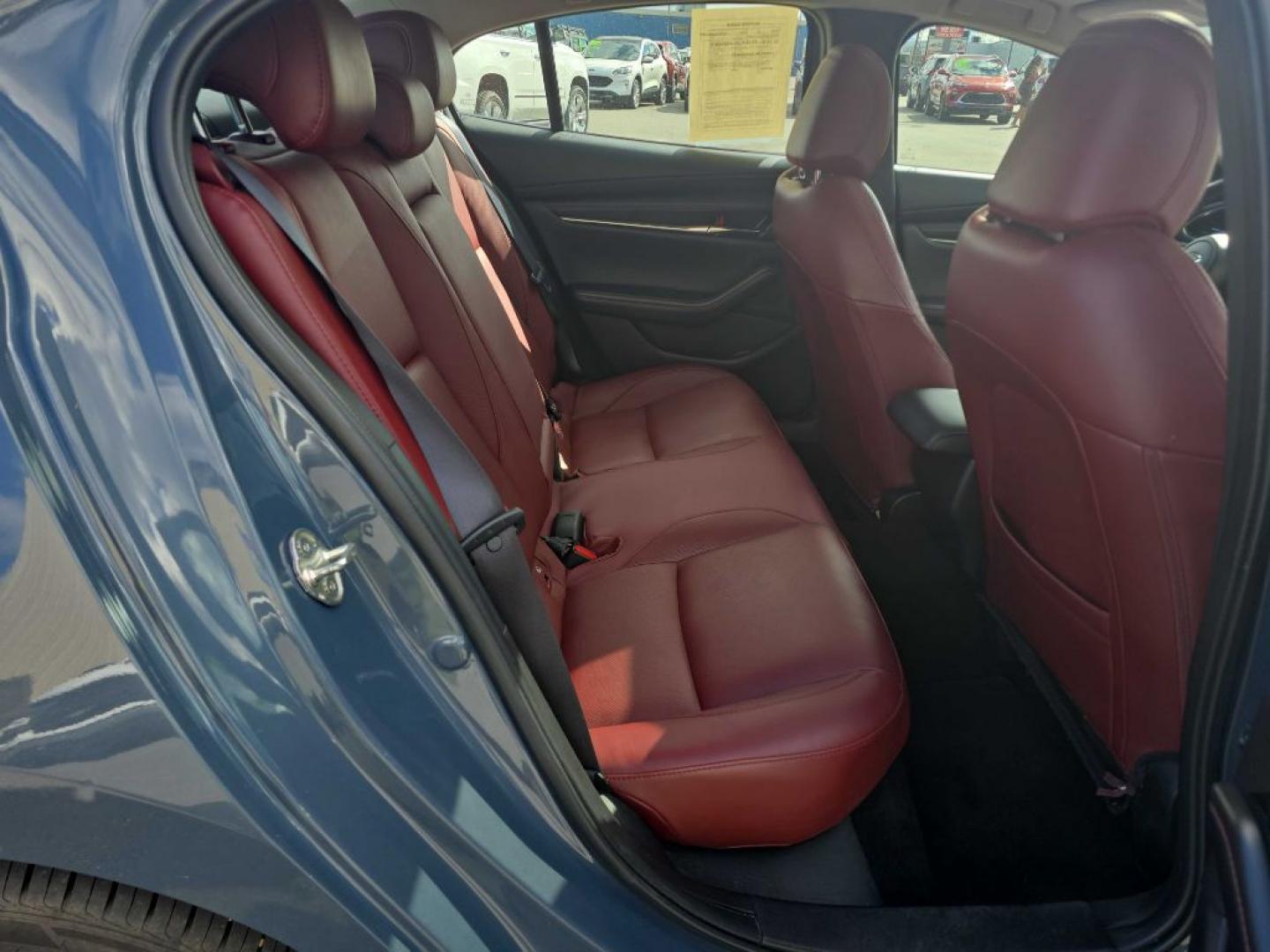 2024 BLUE MAZDA 3 PREFERRED (3MZBPBCM8RM) with an 2.5L engine, Automatic transmission, located at 2525 S. Cushman, Fairbanks, AK, 99701, (907) 452-5707, 64.824036, -147.712311- Photo#5