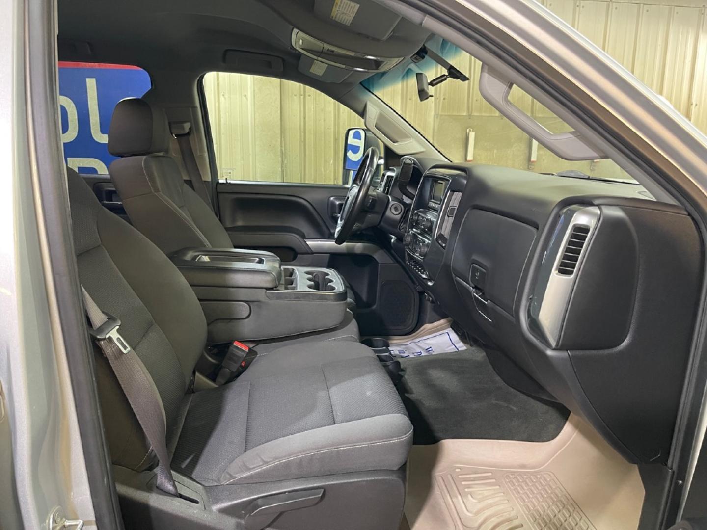 2015 SILVER CHEVROLET SILVERADO 2500 HEAVY DUTY LT (1GC1KVEG0FF) with an 6.0L engine, Automatic transmission, located at 2525 S. Cushman, Fairbanks, AK, 99701, (907) 452-5707, 64.824036, -147.712311- Photo#3