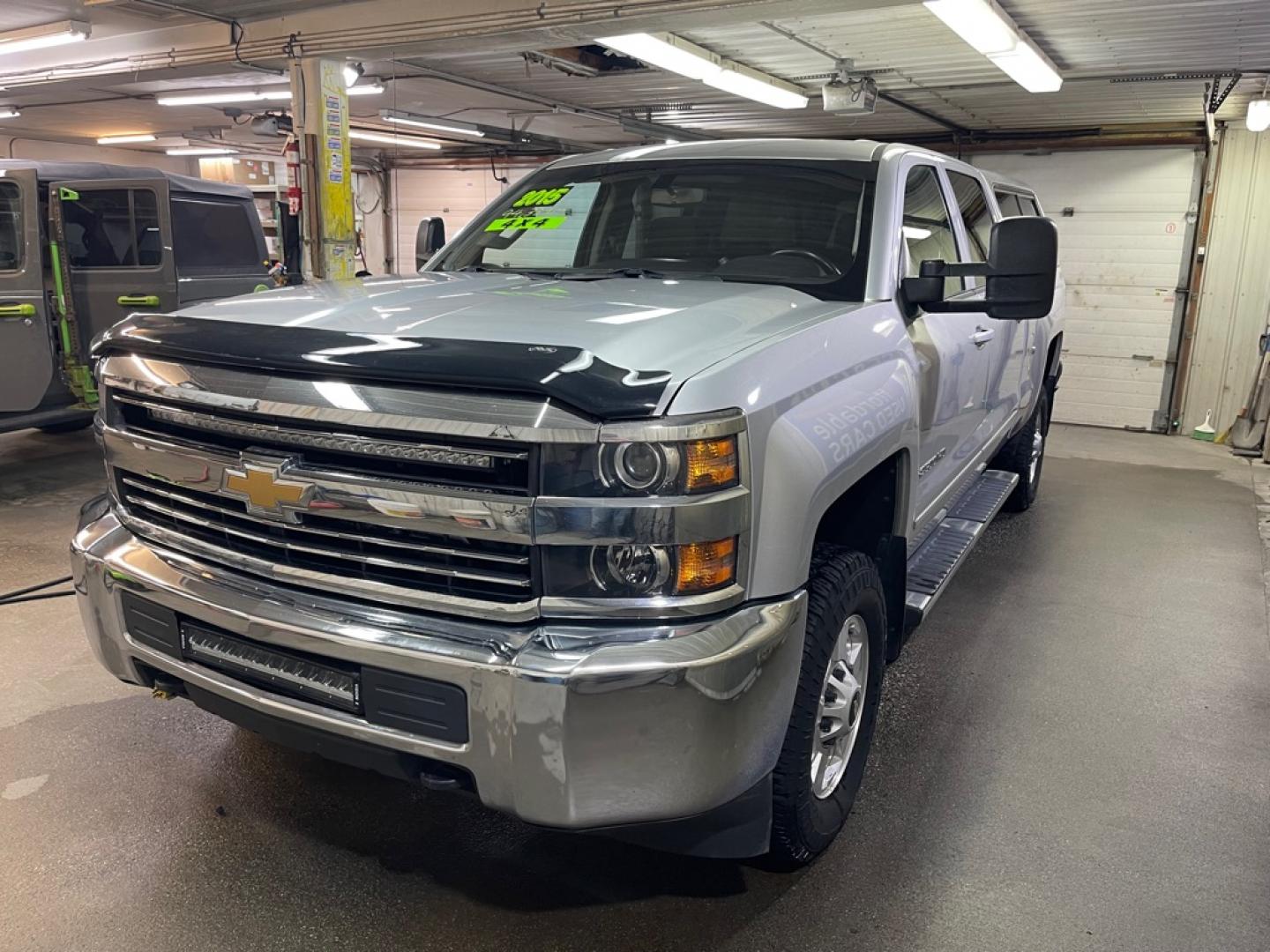 2015 SILVER CHEVROLET SILVERADO 2500 HEAVY DUTY LT (1GC1KVEG0FF) with an 6.0L engine, Automatic transmission, located at 2525 S. Cushman, Fairbanks, AK, 99701, (907) 452-5707, 64.824036, -147.712311- Photo#7