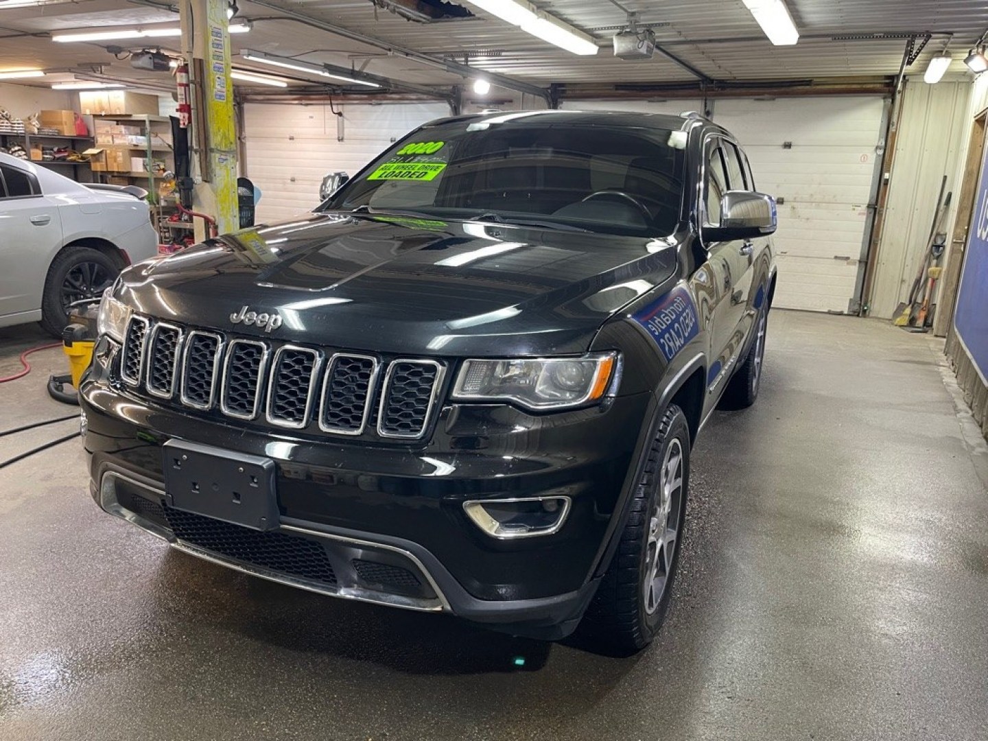 2020 BLACK JEEP GRAND CHEROKEE LIMITED (1C4RJFBG1LC) with an 3.6L engine, Automatic transmission, located at 2525 S. Cushman, Fairbanks, AK, 99701, (907) 452-5707, 64.824036, -147.712311- Photo#1