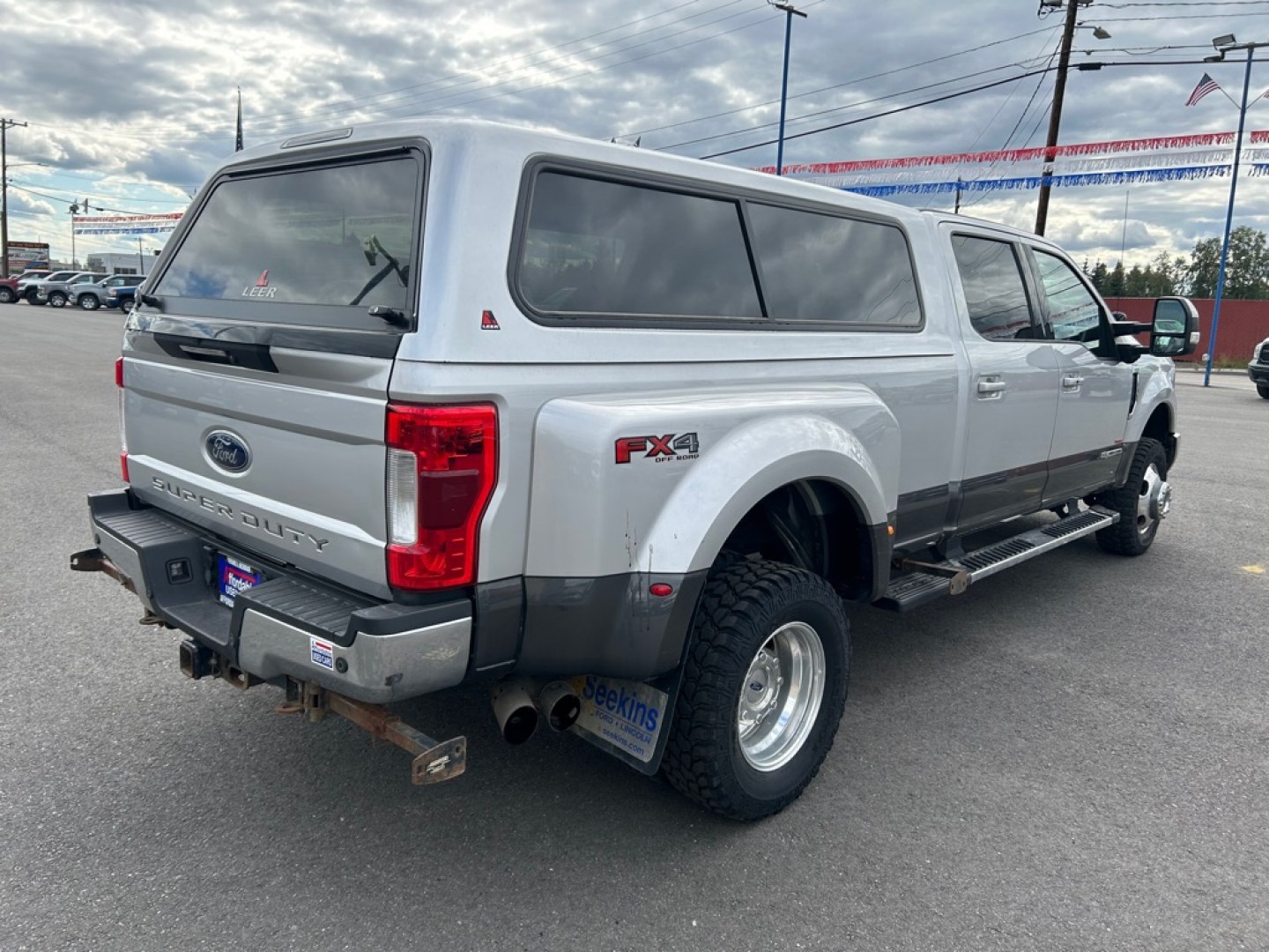 2018 SILVER FORD F350 SUPER DUTY (1FT8W3DT4JE) with an 6.7L engine, Automatic transmission, located at 2525 S. Cushman, Fairbanks, AK, 99701, (907) 452-5707, 64.824036, -147.712311- Photo#2