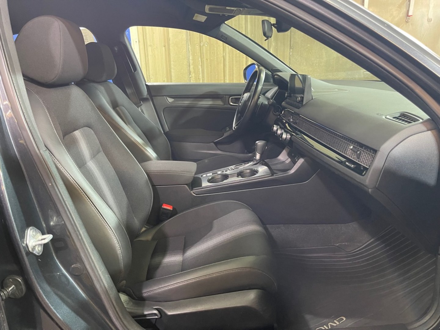 2024 GREY HONDA CIVIC SPORT (2HGFE2F54RH) with an 2.0L engine, Continuously Variable transmission, located at 2525 S. Cushman, Fairbanks, AK, 99701, (907) 452-5707, 64.824036, -147.712311- Photo#3