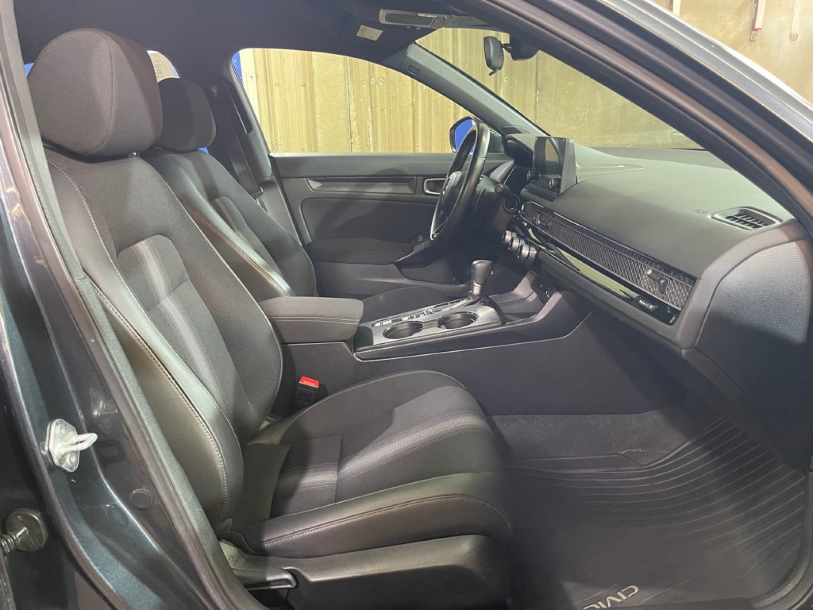 2024 GREY HONDA CIVIC SPORT (2HGFE2F54RH) with an 2.0L engine, Continuously Variable transmission, located at 2525 S. Cushman, Fairbanks, AK, 99701, (907) 452-5707, 64.824036, -147.712311 - Photo#3