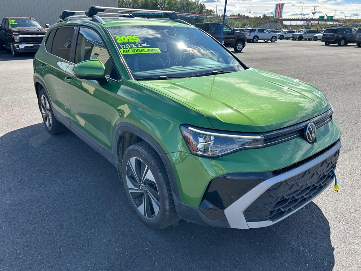 2025 GREEN VOLKSWAGEN TAOS SE (3VVVC7B26SM) with an 1.5L engine, Automatic transmission, located at 2525 S. Cushman, Fairbanks, AK, 99701, (907) 452-5707, 64.824036, -147.712311- Photo#1