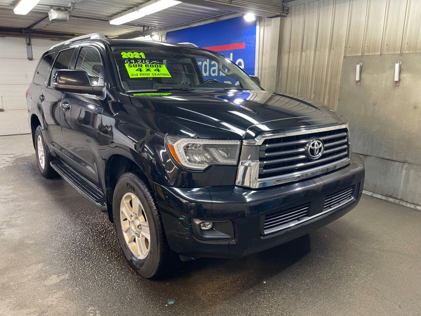 2021 BLACK TOYOTA SEQUOIA SR5 (5TDAY5B1XMS) with an 5.7L engine, Automatic transmission, located at 2525 S. Cushman, Fairbanks, AK, 99701, (907) 452-5707, 64.824036, -147.712311- Photo#0