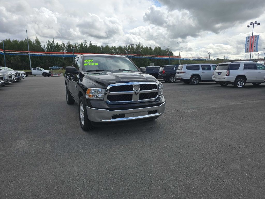 photo of 2024 RAM 1500 CLASSIC SLT