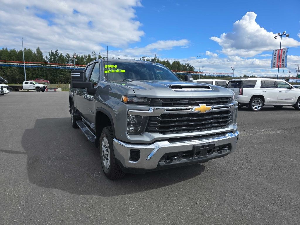photo of 2024 CHEVROLET SILVERADO 2500 HEAVY DUTY LT