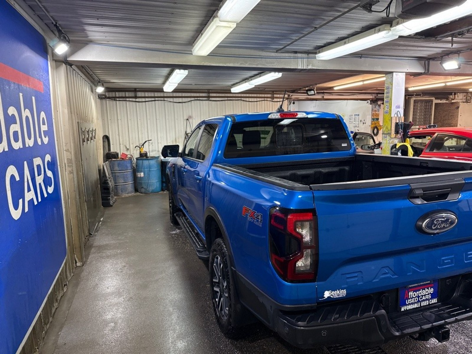 2024 BLUE FORD RANGER LARIAT (1FTER4KPXRL) with an 2.7L engine, Automatic transmission, located at 2525 S. Cushman, Fairbanks, AK, 99701, (907) 452-5707, 64.824036, -147.712311 - Photo#2