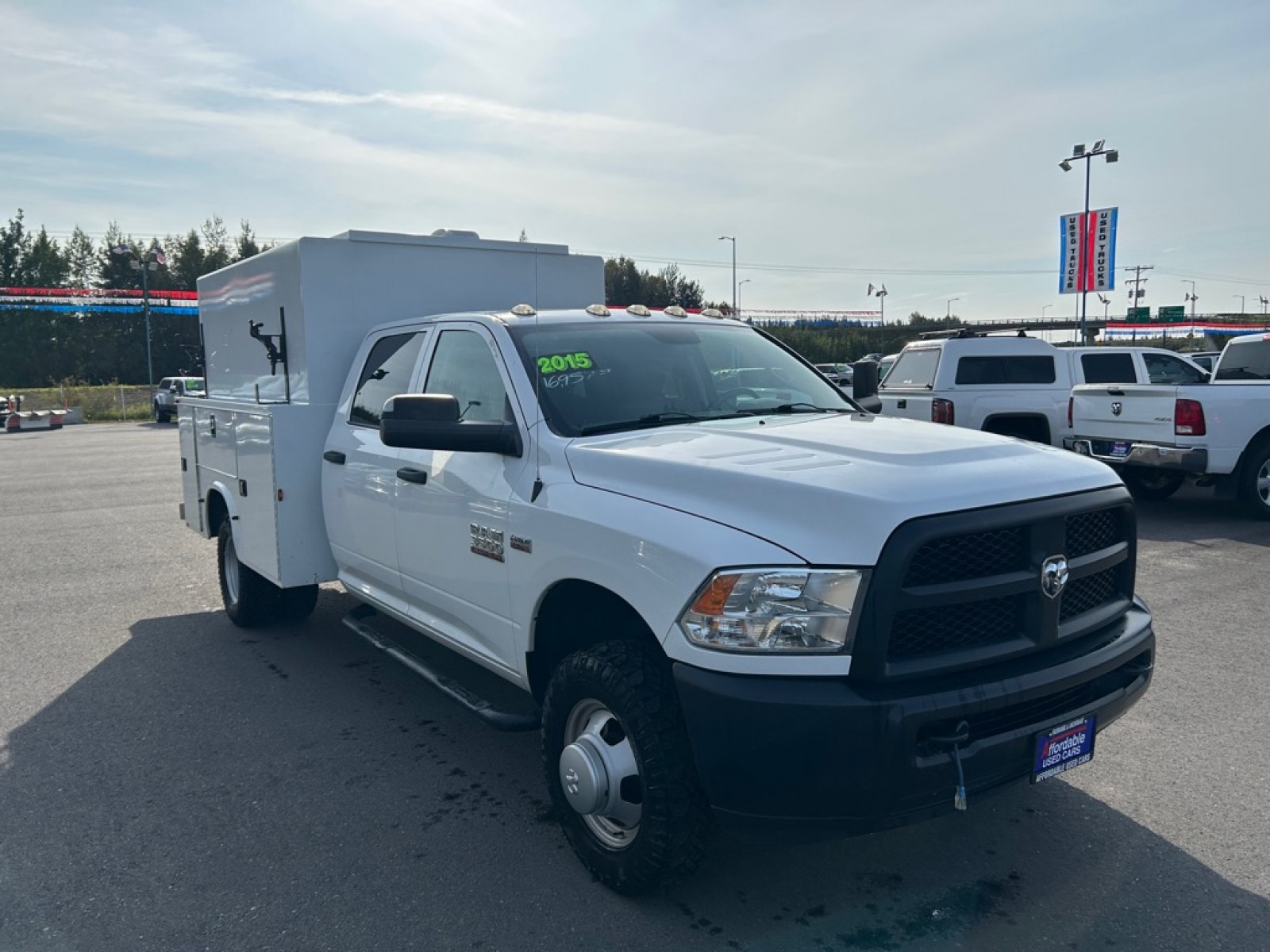 2015 WHITE RAM 3500 (3C7WRTCJ2FG) with an 6.4L engine, Automatic transmission, located at 2525 S. Cushman, Fairbanks, AK, 99701, (907) 452-5707, 64.824036, -147.712311 - Photo#1