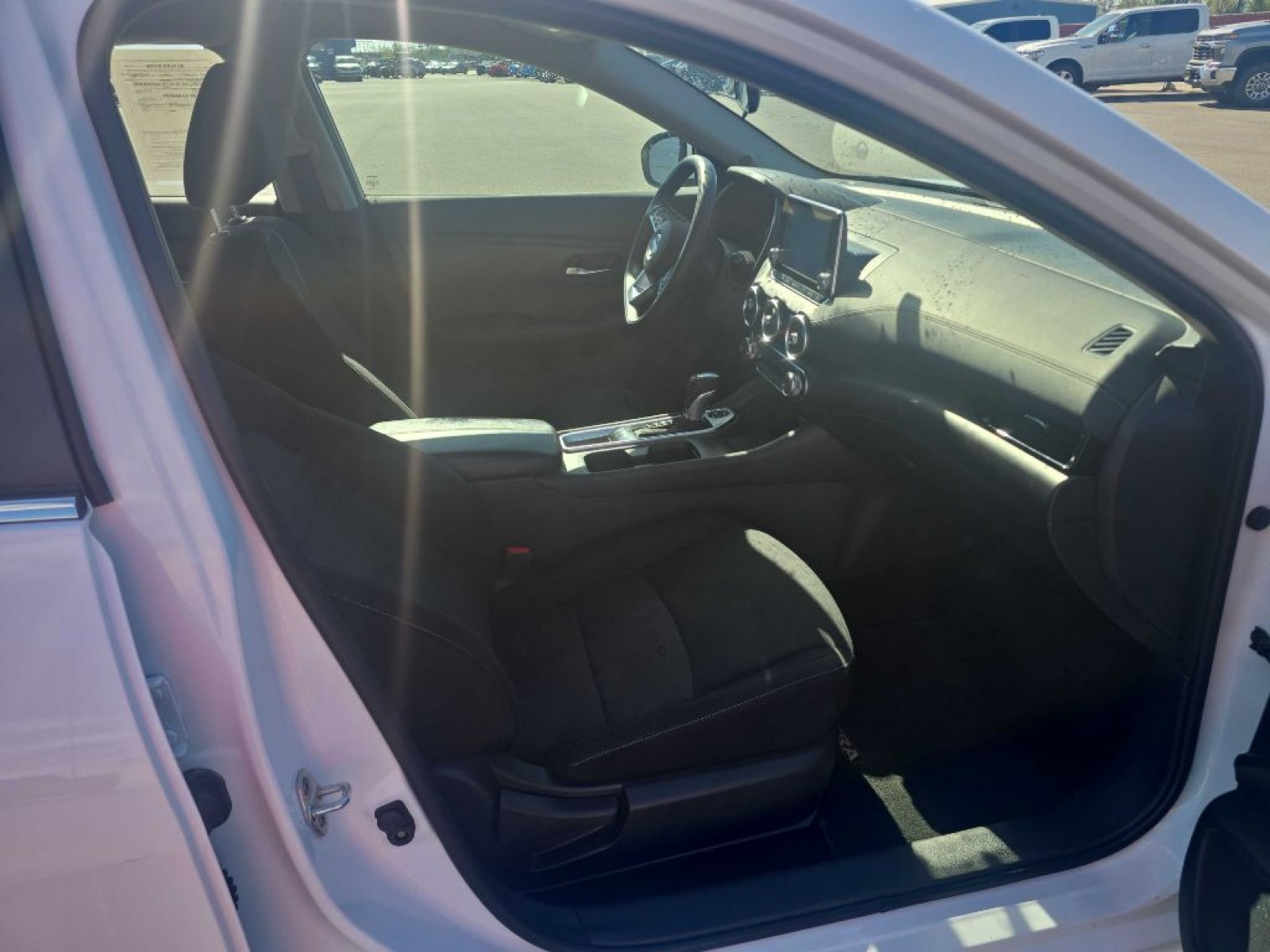 2023 WHITE NISSAN SENTRA SV (3N1AB8CV6PY) with an 2.0L engine, Continuously Variable transmission, located at 2525 S. Cushman, Fairbanks, AK, 99701, (907) 452-5707, 64.824036, -147.712311 - Photo#3