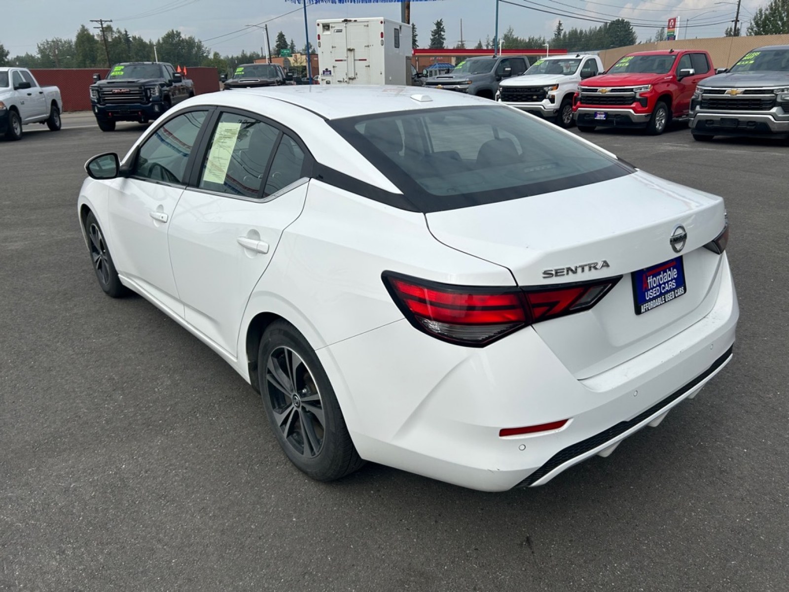 2023 WHITE NISSAN SENTRA SV (3N1AB8CV6PY) with an 2.0L engine, Continuously Variable transmission, located at 2525 S. Cushman, Fairbanks, AK, 99701, (907) 452-5707, 64.824036, -147.712311 - Photo#3