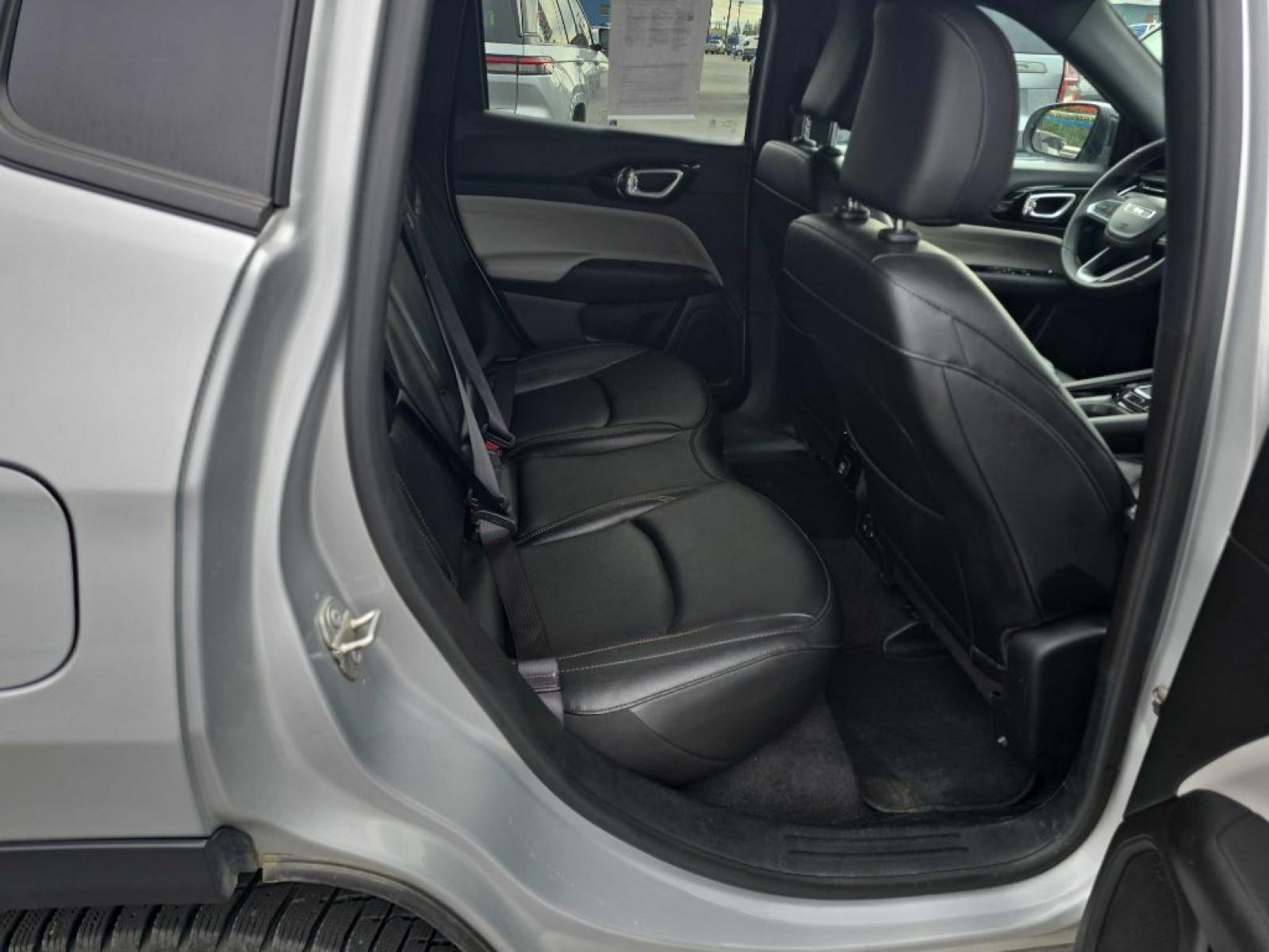 2024 SILVER JEEP COMPASS LIMITED (3C4NJDCN3RT) with an 2.0L engine, Automatic transmission, located at 2525 S. Cushman, Fairbanks, AK, 99701, (907) 452-5707, 64.824036, -147.712311 - Photo#2