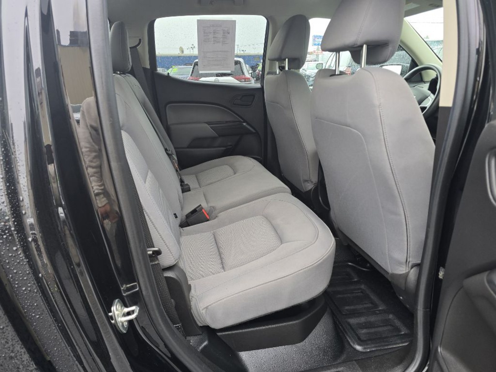 2019 BLACK CHEVROLET COLORADO (1GCGTBEN0K1) with an 3.6L engine, Automatic transmission, located at 2525 S. Cushman, Fairbanks, AK, 99701, (907) 452-5707, 64.824036, -147.712311 - Photo#3