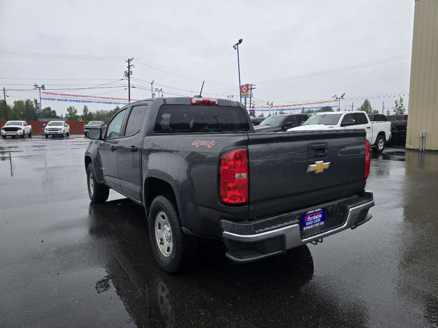 2016 GREY CHEVROLET COLORADO (1GCGTBE35G1) with an 3.6L engine, Automatic transmission, located at 2525 S. Cushman, Fairbanks, AK, 99701, (907) 452-5707, 64.824036, -147.712311- Photo#2