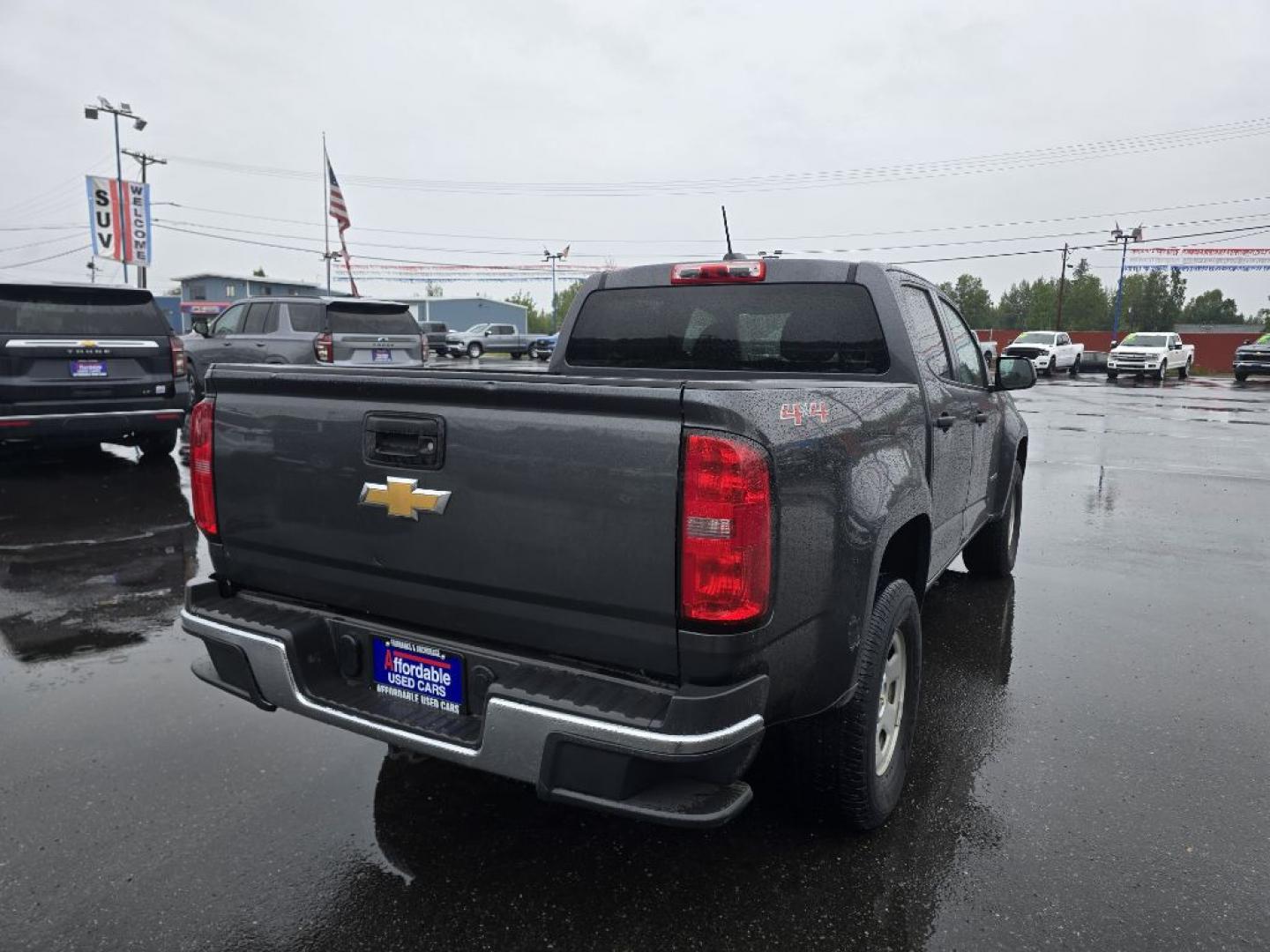 2016 GREY CHEVROLET COLORADO (1GCGTBE35G1) with an 3.6L engine, Automatic transmission, located at 2525 S. Cushman, Fairbanks, AK, 99701, (907) 452-5707, 64.824036, -147.712311- Photo#3