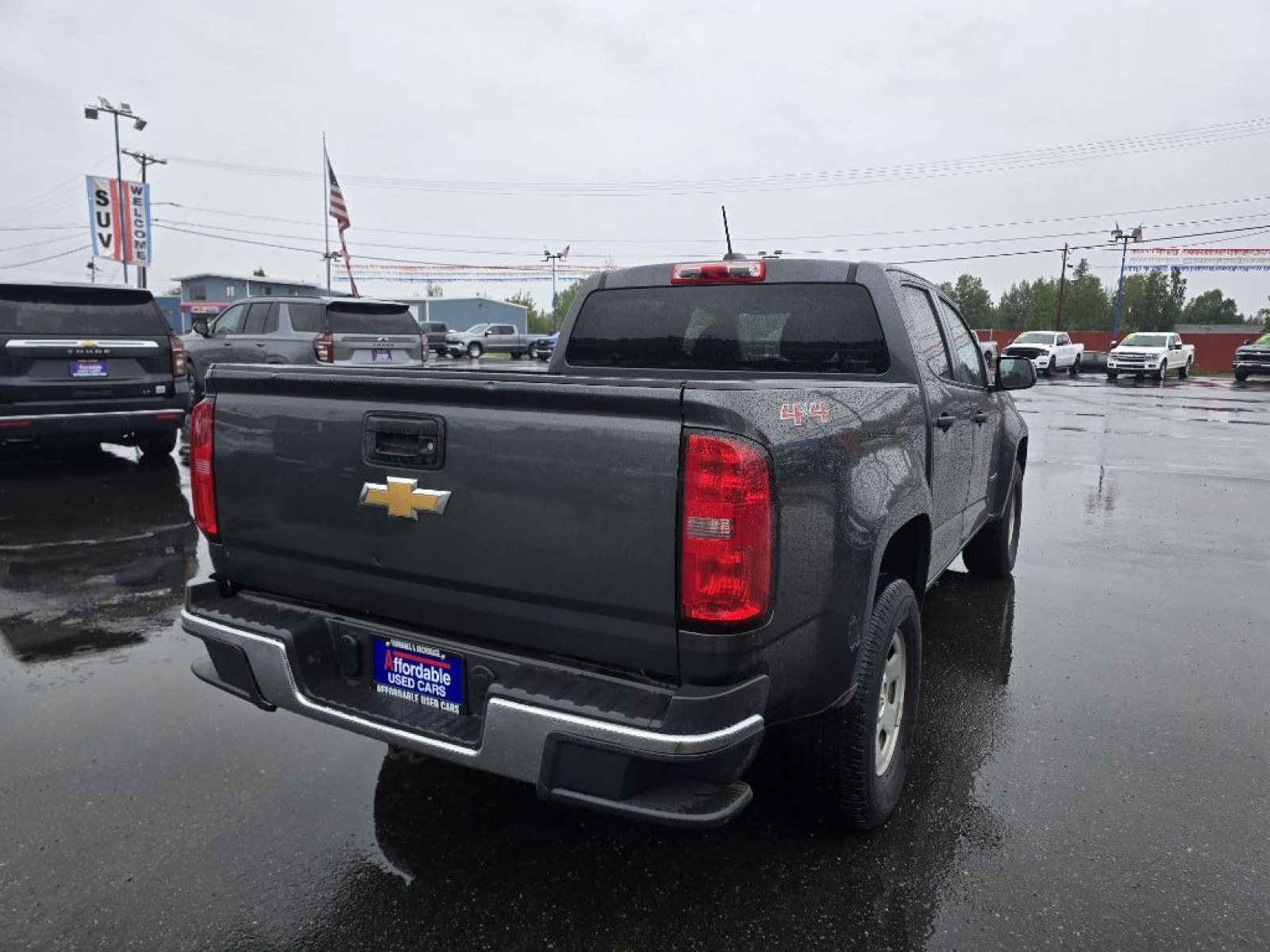 2016 GREY CHEVROLET COLORADO (1GCGTBE35G1) with an 3.6L engine, Automatic transmission, located at 2525 S. Cushman, Fairbanks, AK, 99701, (907) 452-5707, 64.824036, -147.712311 - Photo#3