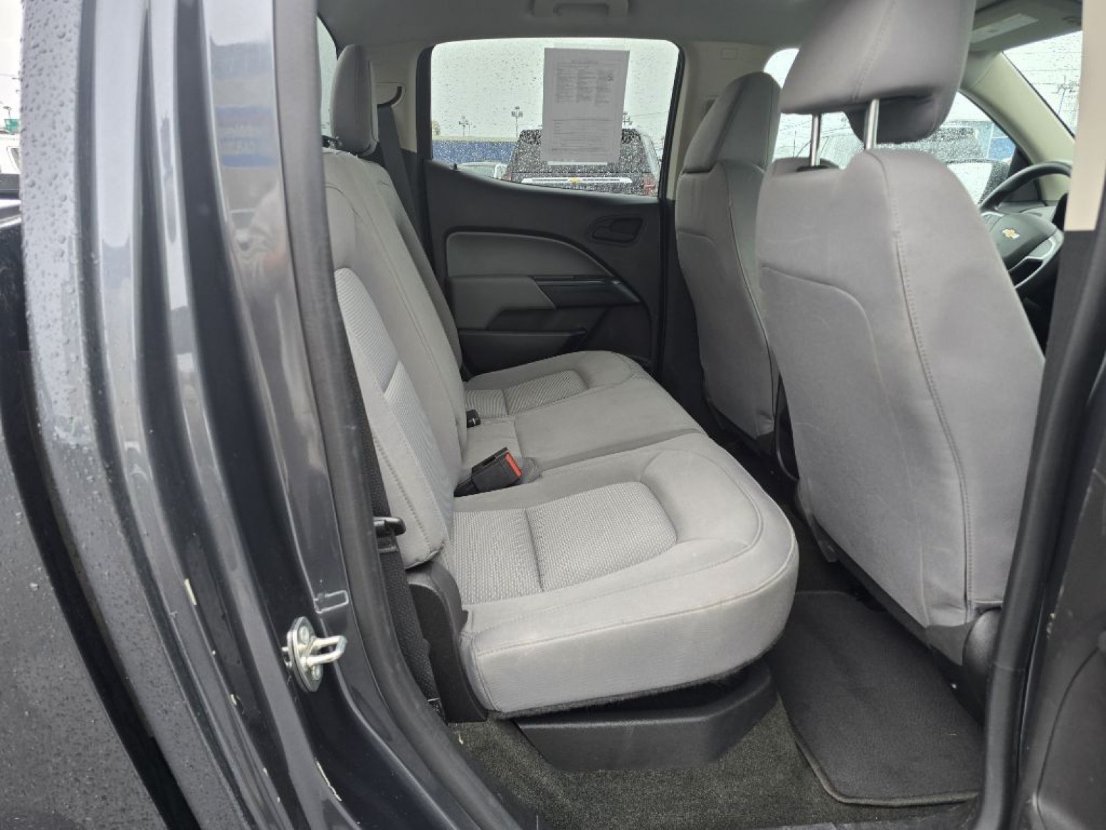 2016 GREY CHEVROLET COLORADO (1GCGTBE35G1) with an 3.6L engine, Automatic transmission, located at 2525 S. Cushman, Fairbanks, AK, 99701, (907) 452-5707, 64.824036, -147.712311 - Photo#5