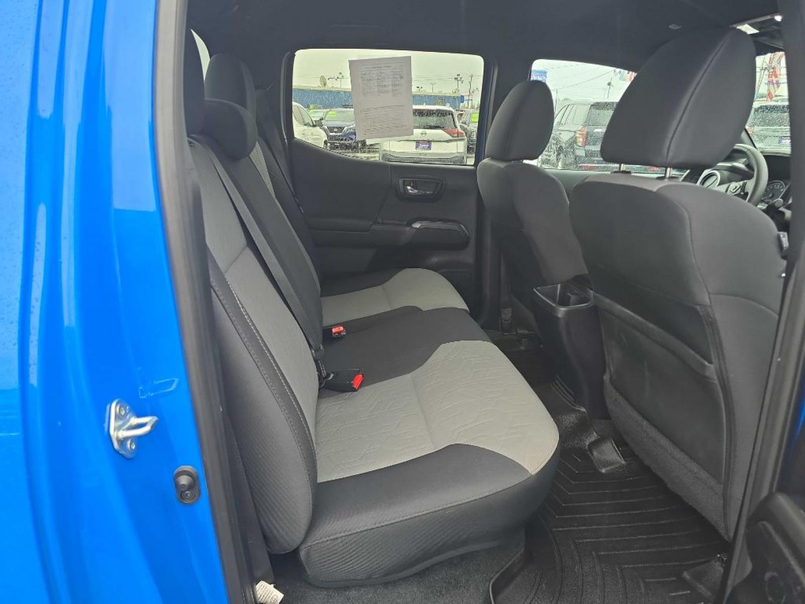 2021 BLUE TOYOTA TACOMA DOUBLE CAB (3TYCZ5AN1MT) with an 3.5L engine, Automatic transmission, located at 2525 S. Cushman, Fairbanks, AK, 99701, (907) 452-5707, 64.824036, -147.712311 - Photo#4