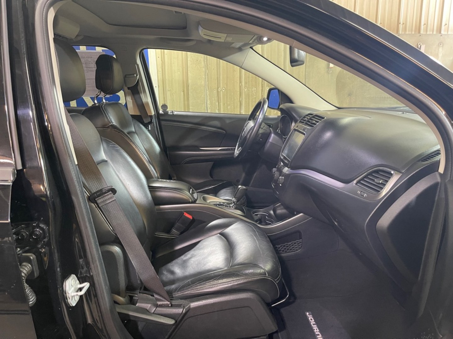 2017 BLACK DODGE JOURNEY CROSSROAD (3C4PDDGG5HT) with an 3.6L engine, Automatic transmission, located at 2525 S. Cushman, Fairbanks, AK, 99701, (907) 452-5707, 64.824036, -147.712311- Photo#2