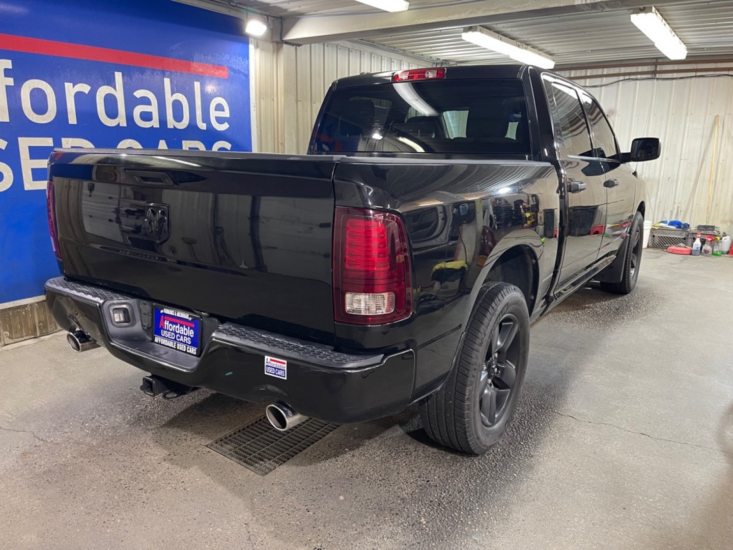 2015 BLACK RAM 1500 ST (1C6RR6KT9FS) with an 5.7L engine, Automatic transmission, located at 2525 S. Cushman, Fairbanks, AK, 99701, (907) 452-5707, 64.824036, -147.712311- Photo#2