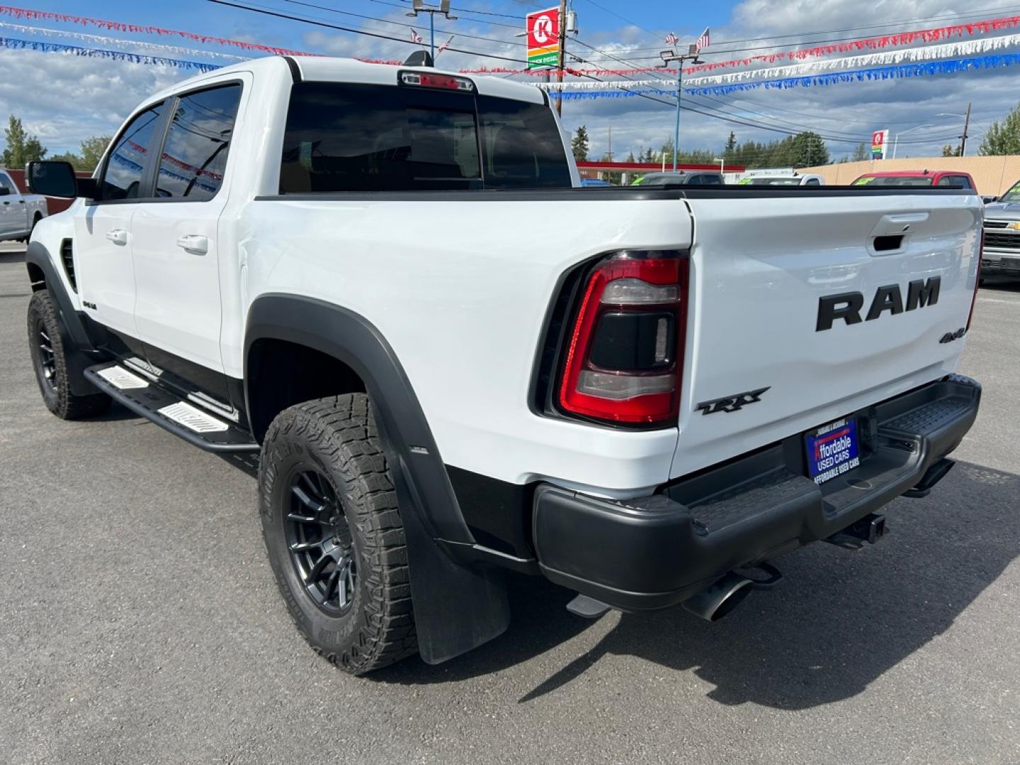 2022 WHITE RAM 1500 TRX (1C6SRFU94NN) with an 6.2L engine, Automatic transmission, located at 2525 S. Cushman, Fairbanks, AK, 99701, (907) 452-5707, 64.824036, -147.712311- Photo#3