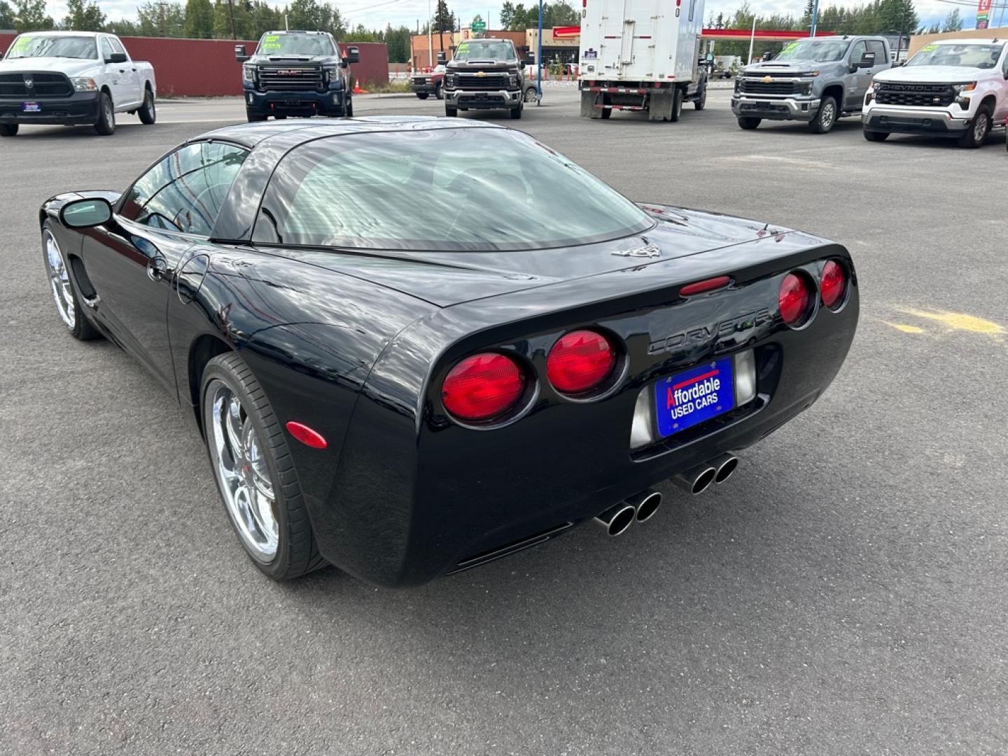 2003 BLACK CHEVROLET CORVETTE 50TH (1G1YY22G635) with an 5.7L engine, 6-Speed Manual transmission, located at 2525 S. Cushman, Fairbanks, AK, 99701, (907) 452-5707, 64.824036, -147.712311- Photo#3