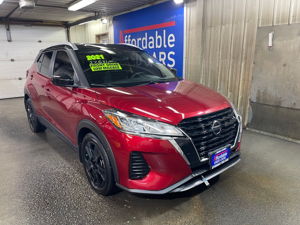 photo of 2021 NISSAN KICKS SV
