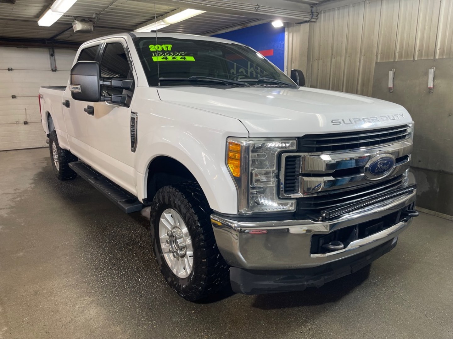 2017 WHITE FORD F250 SUPER DUTY (1FT7W2B65HE) with an 6.2L engine, Automatic transmission, located at 2525 S. Cushman, Fairbanks, AK, 99701, (907) 452-5707, 64.824036, -147.712311- Photo#0